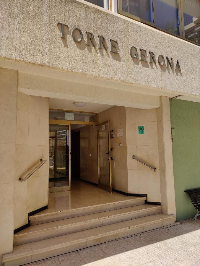 Gerona Sea View Apartments Benidorm Dış mekan fotoğraf